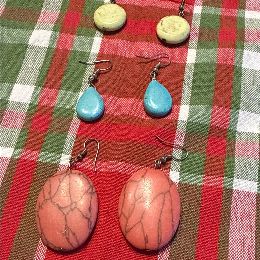 Elegant Pink and Blue Stone Earrings Set
